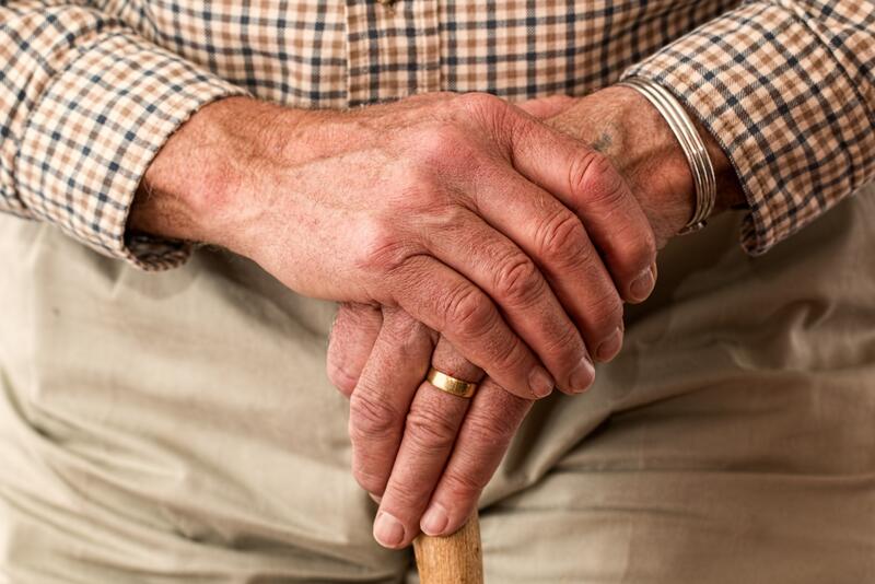 Mit Kaffee trinken der Alzheimer-Erkrankung vorbeugen